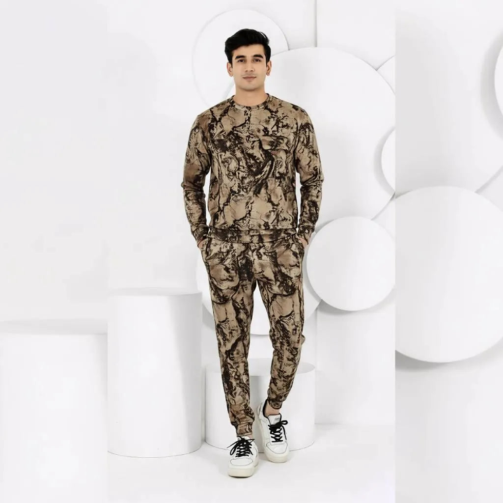 Stylish Men's Fleece Sweatshirt Track Suit - 2 Pcs Set in Brown